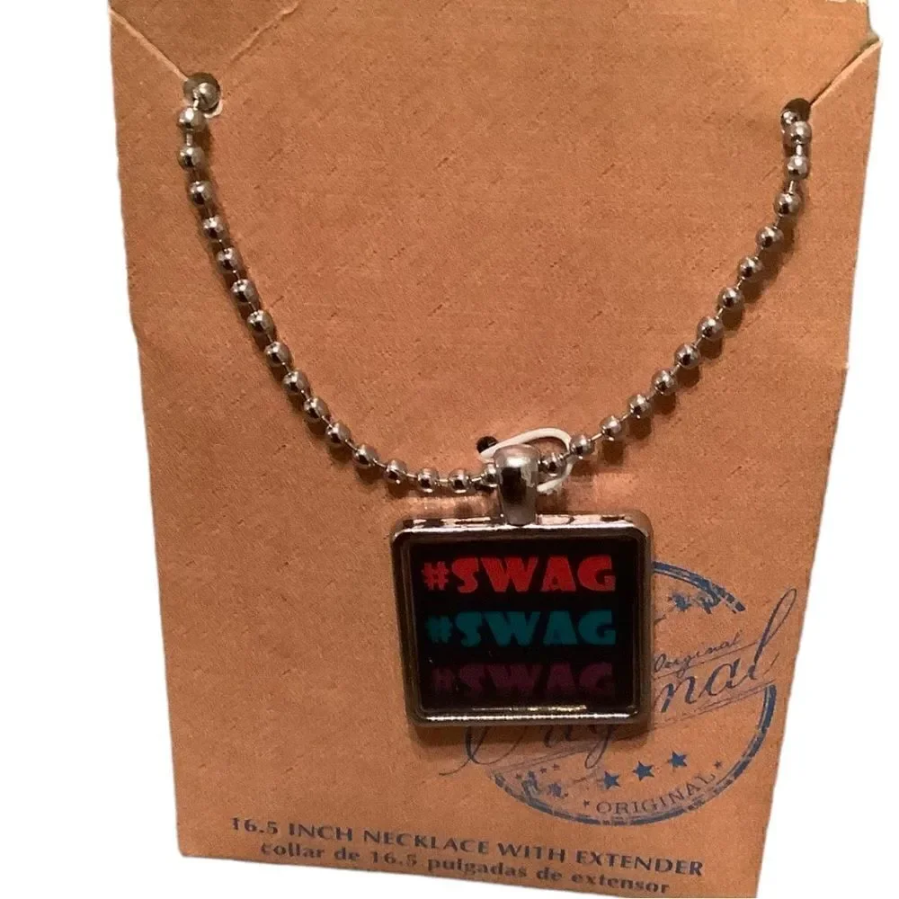 🌼🌼Swag pendant necklace.  NWOT🌼🌼